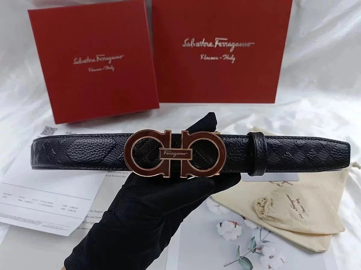 Salvatore Ferragamo Gancini Leather Belt for Men and Women