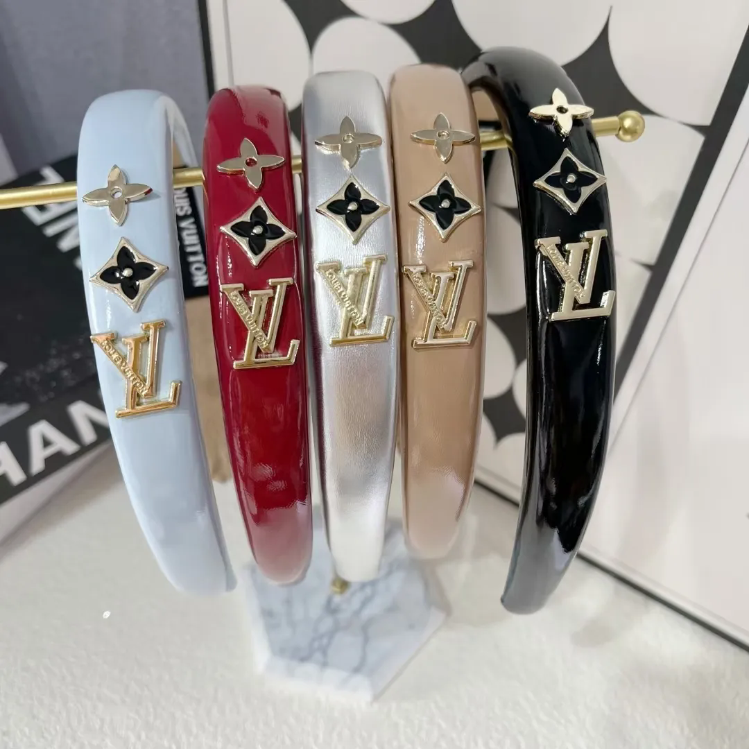 LV Logo Acrylic Headband Hair Accessories for Women Fashion Statement
