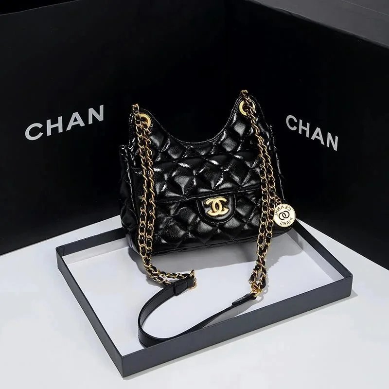 Chanel Black Quilted Leather Shoulder Bag with Gold Chain