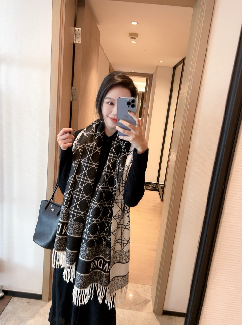 MOSCHINO Logo Print Wool Scarf for Women
