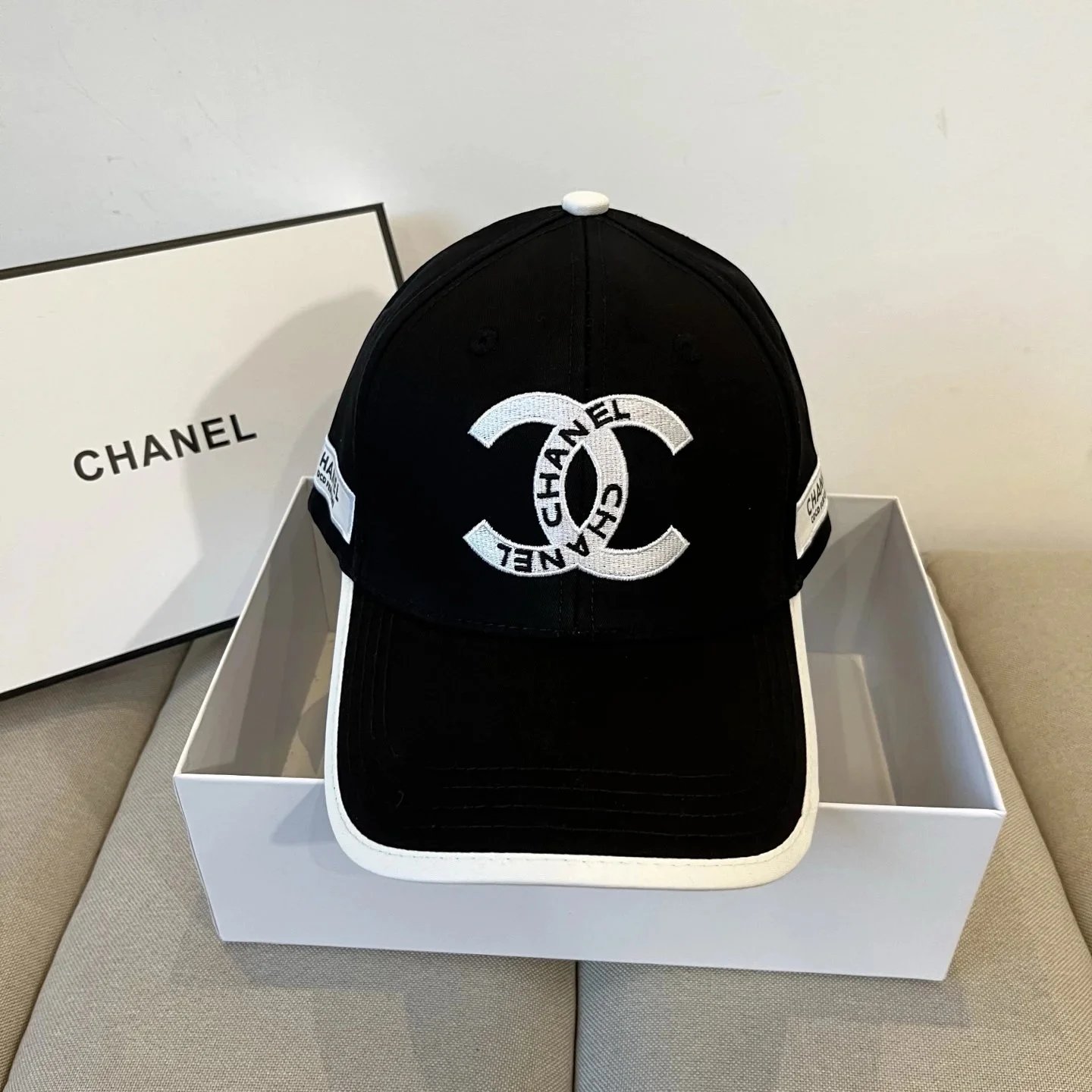 CHANEL Black Baseball Cap with White CC Logo
