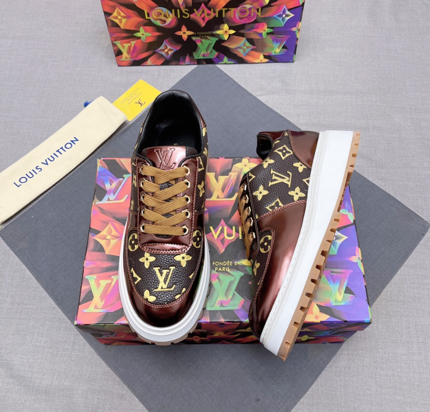 Louis Vuitton Monogram Leather Sneakers Men Women Fashion Casual Shoes