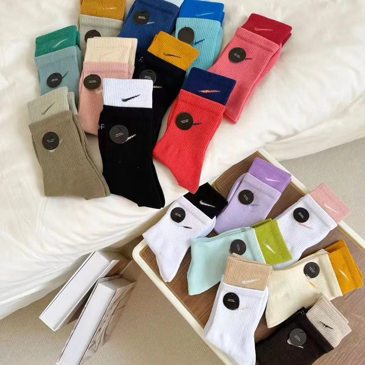 Nike Colorful Crew Socks for Men and Women