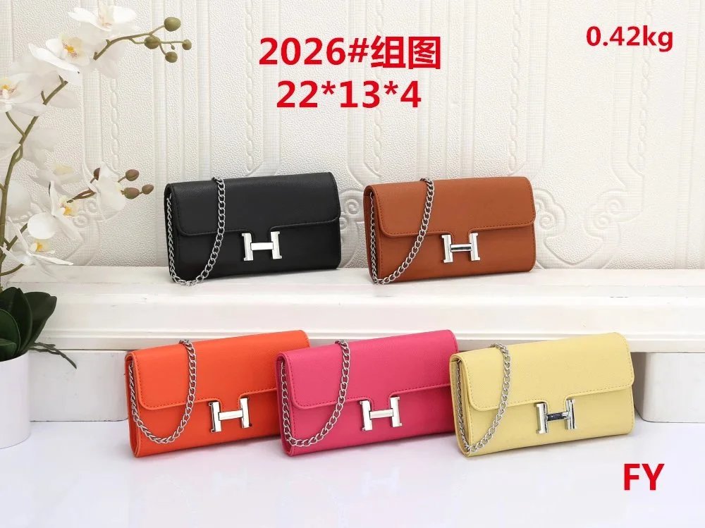 Stylish H-Shape Chain Clutch Bag for Women Fashionable Crossbody Handbag