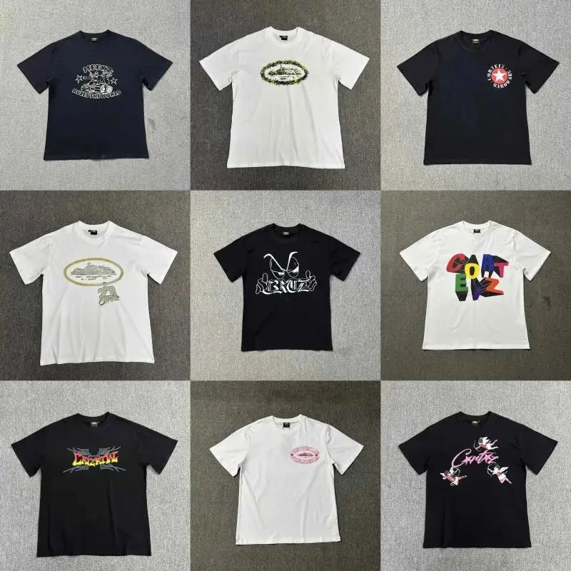 GAP x Streetwear Collaborative T-Shirts Collection