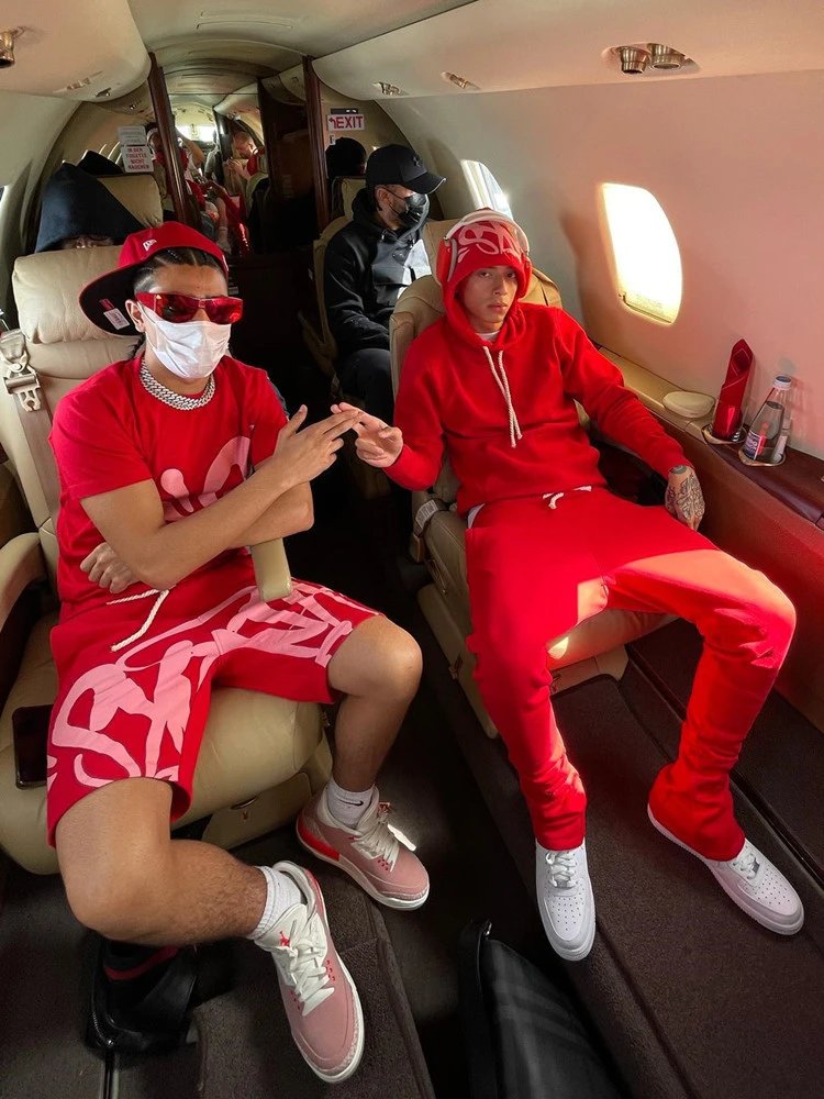 Red Supreme Hoodie and Matching Outfit Set for Men