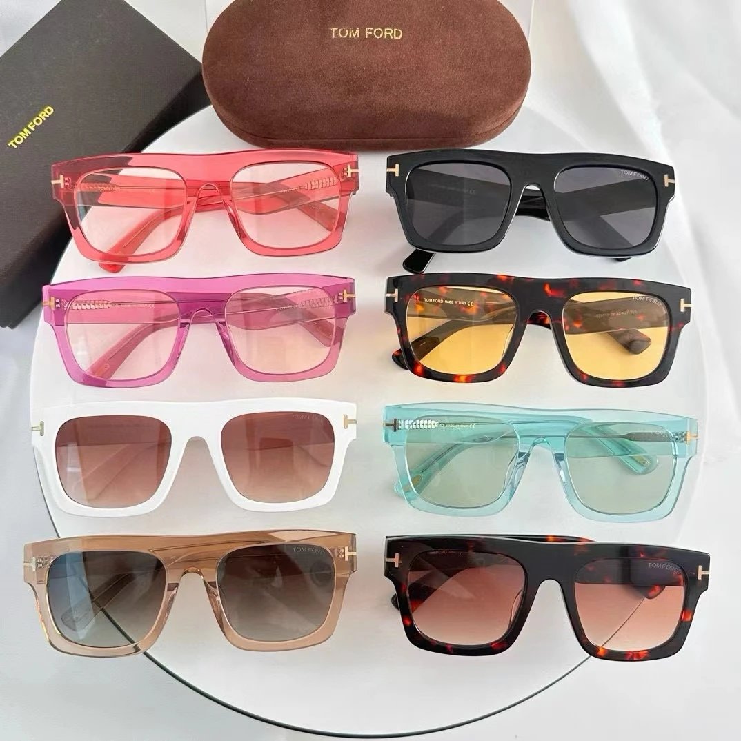 TOM FORD Square Sunglasses for Men and Women Fashion Designer Shades