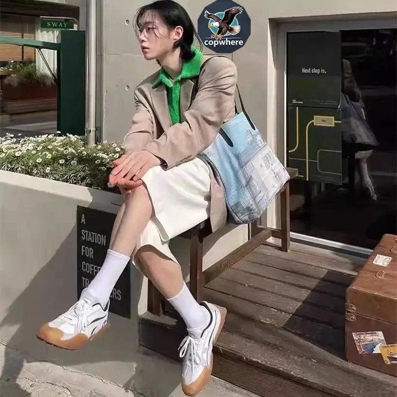 Stylish White and Tan Sneakers for Women - Comfortable Streetwear Shoes